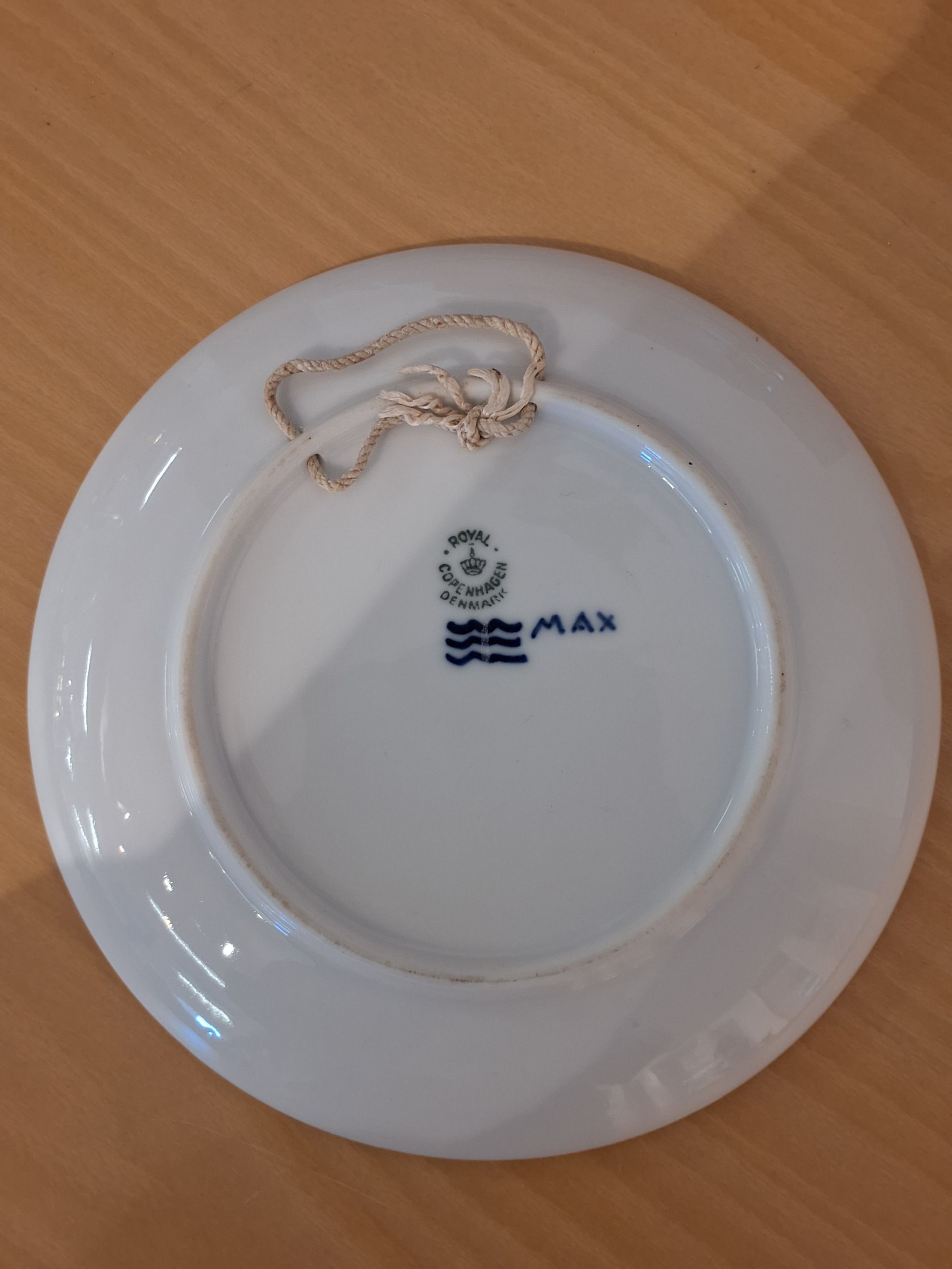 Kgl. Porcelænsplatte fra 1952